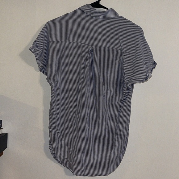 🔥BCBGENERATION HIGH LOW BLOUSE - Picture 4 of 5